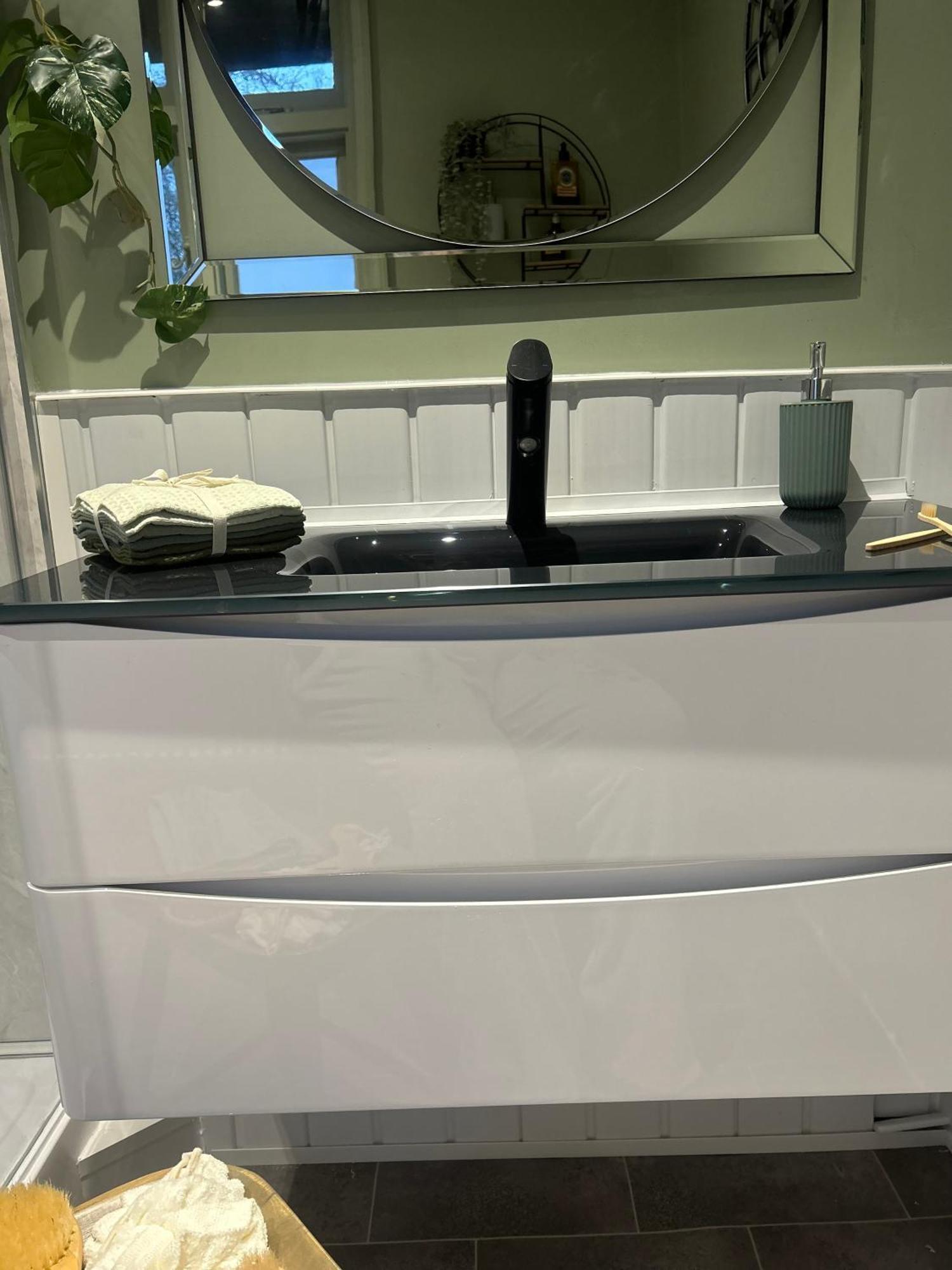 Park View Is A Beautiful Whole Entire House Close To Town Centre, Sleeps 8 In 4 Rooms, 2 Doubles And 4 Single Beds With 2 Shower Rooms, Available For Holidays, Insurance Stays, Trades People, Contractors, Pets Welcome Wisbech Exterior foto
